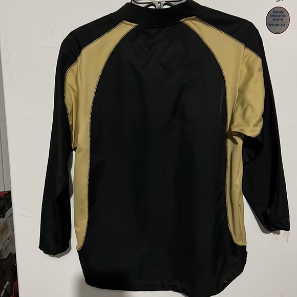 Pullover - Picture 2 of 2